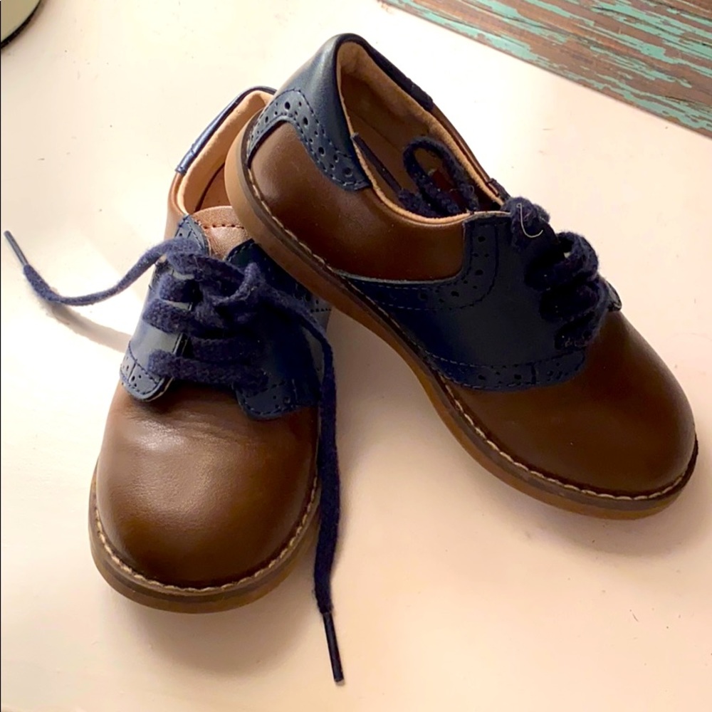 Footmates Saddle Shoes